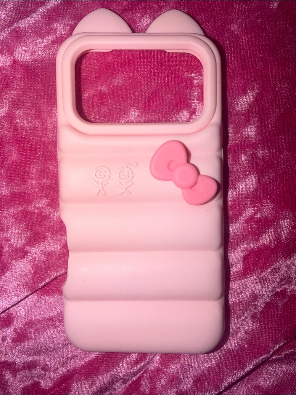 iPhone 17 Pro Max - Picture 2 of 2